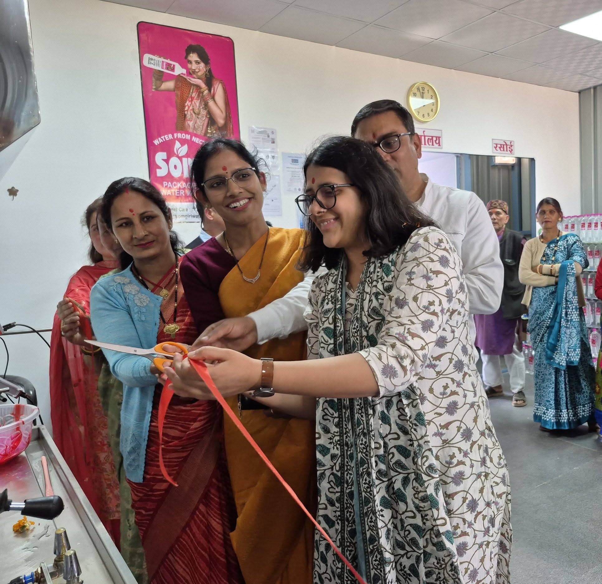 टिहरी गढ़वाल।। विकासखंड चम्बा के ग्राम पंचायत कोट के लालसी चक में सोमगिरी मिनरल वाटर इकाई का हुआ शुभारंभ।