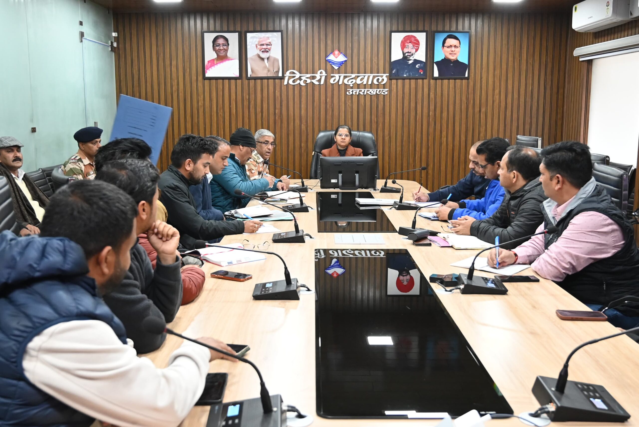 उत्तराखंड ।। जिला प्रशासन टिहरी ने पेट्रोलियम पदार्थों एवं गैस की कालाबाजारी की अवैध संग्रहण एवं दुरुप्रयोग रोकने हेतु नामित किए गए नोडल अधिकारी।