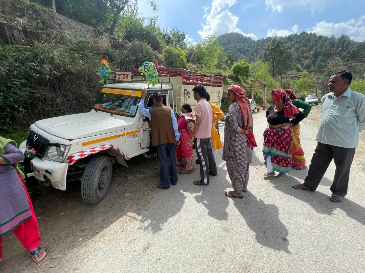 टिहरी गढ़वाल (सू0वि0)।।जनपद में घरेलू एलपीजी गैस की आपूर्ति पूर्णतः सुचारु है तथा किसी भी प्रकार की कोई कमी नहीं है। डीएम नितिका खण्डेलवाल।